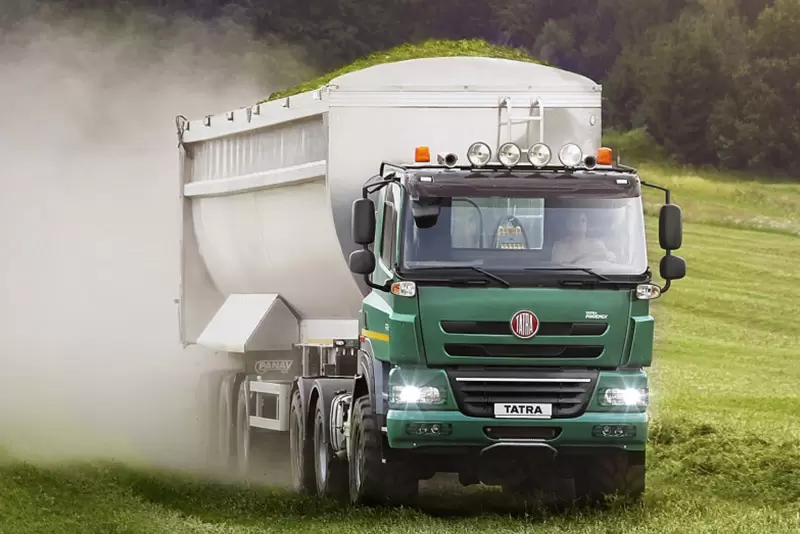 AGRICULTURE-tatra-phoenix-6x6_agrotruck-chasiss_01