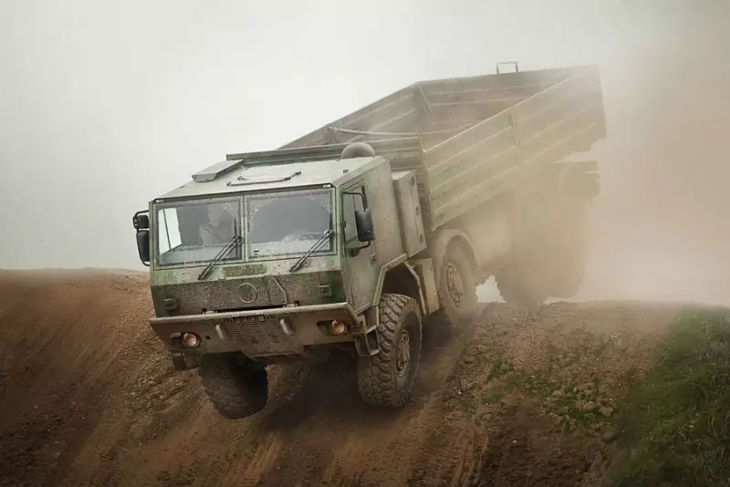 DEFENCE-tatra-truck-chasiss_05